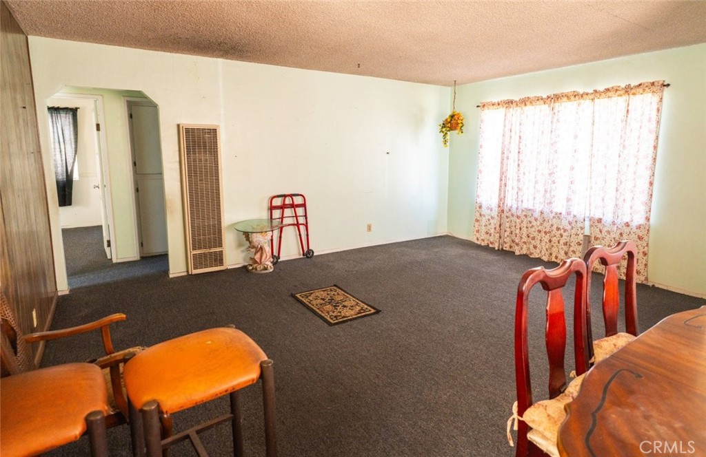 814 West Maple Street Compton, CA 90220 - Photo 6 of 13 a view of a livingroom with furniture