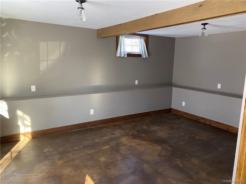 2561 Highway 302 Middletown, NY 10941 - Photo 9 of 14