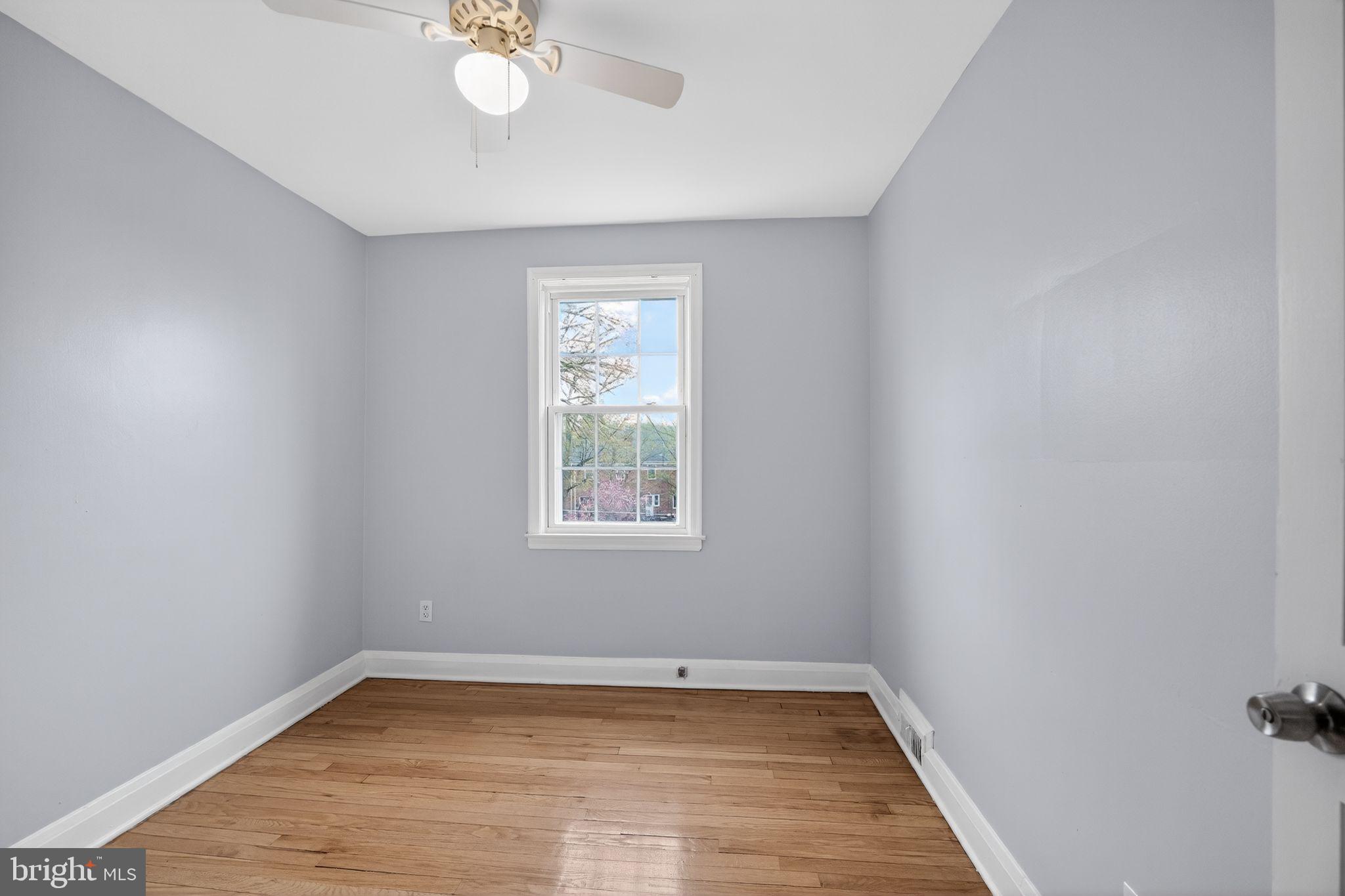 1844 Deveron Road Towson, MD 21286 - Photo 22 of 34 Bedroom 3