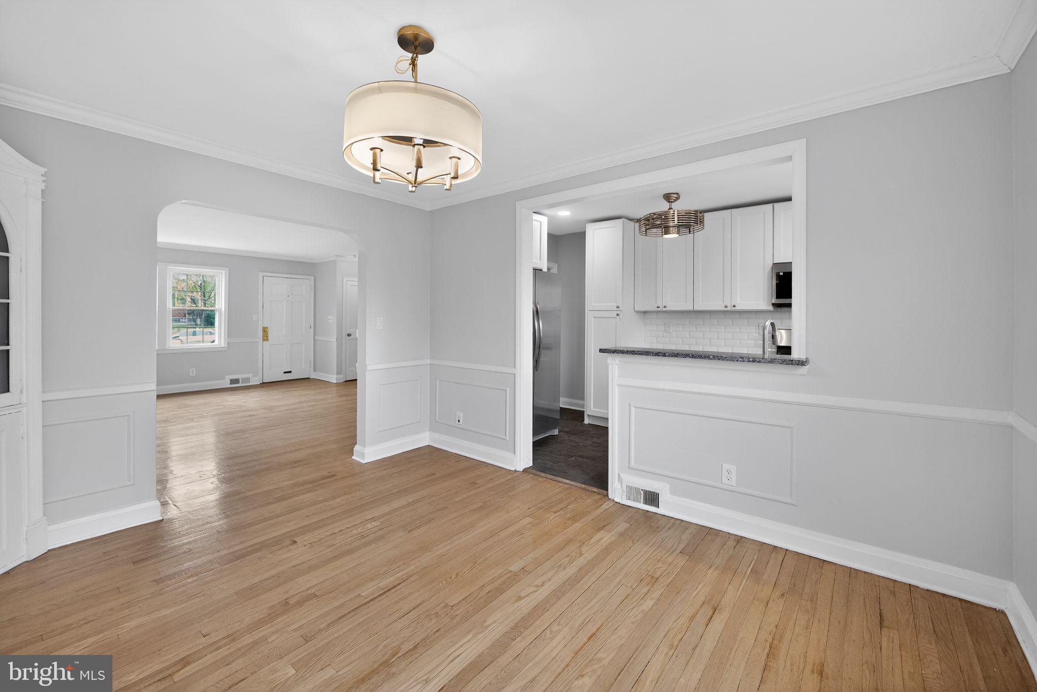 1844 Deveron Road Towson, MD 21286 - Photo 9 of 34 Dining room