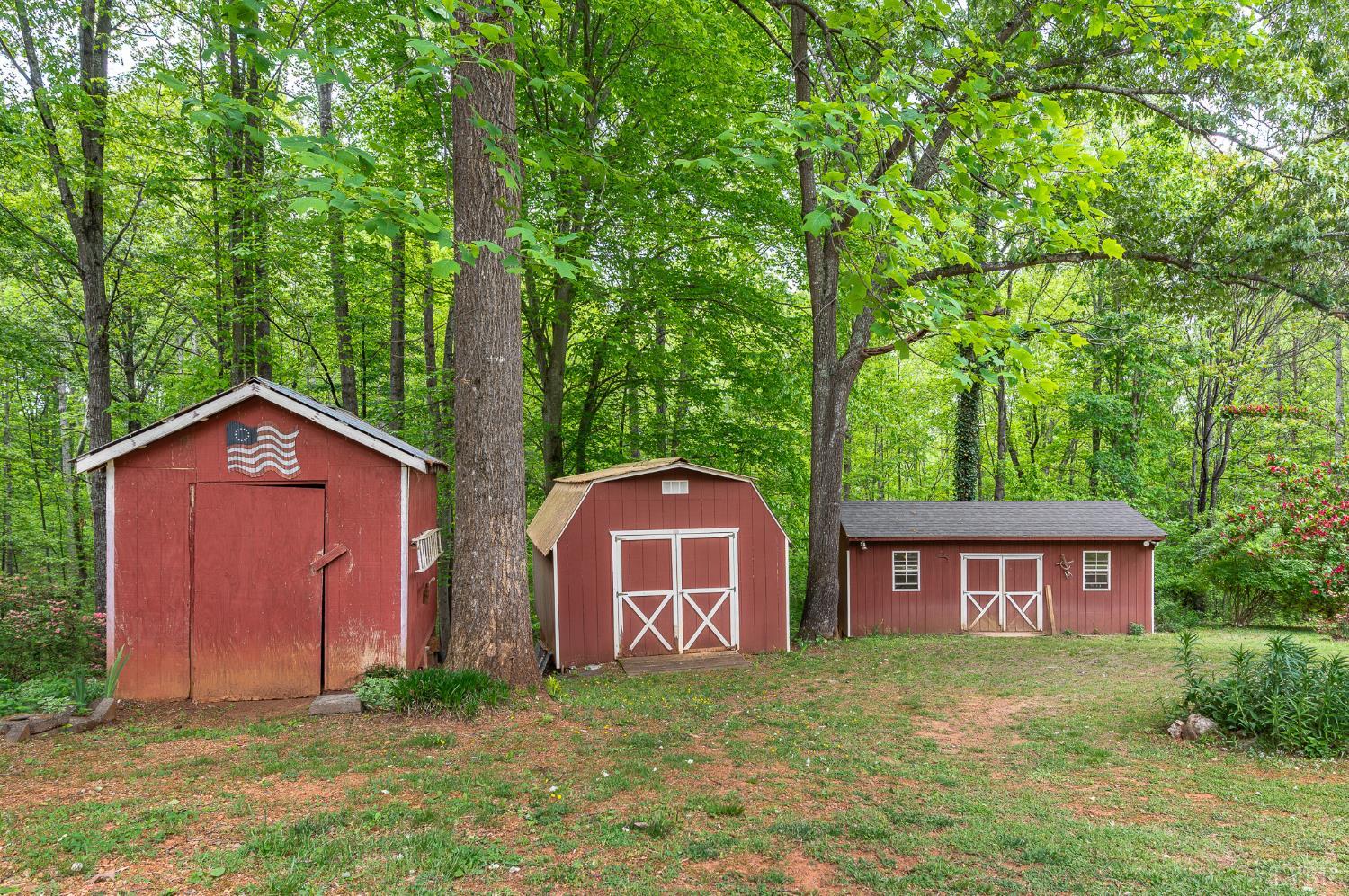 142 Micklem Lane Shipman, VA 22971 - Photo 34 of 38 a house view with a outdoor space