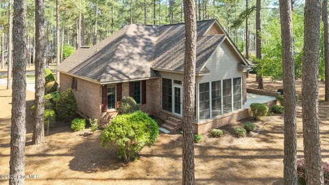 $799,500 | 28 Abbottsford Drive, Pinehurst, NC 28374