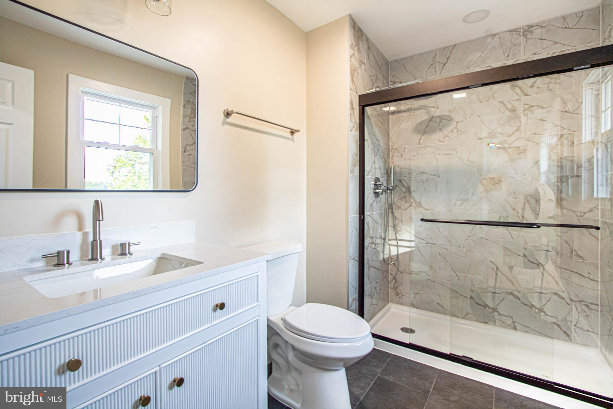 877 Truslow Road Fredericksburg, VA 22406 - Photo 7 of 22 Gallery Image 7