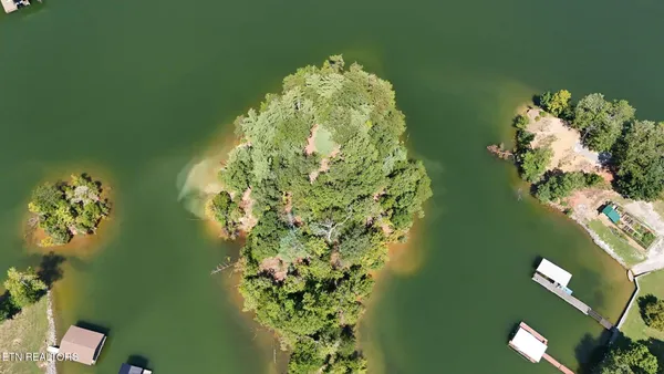 $305,000 | Lot 77 Indian Shadows Drive, Ten Mile, TN 37880