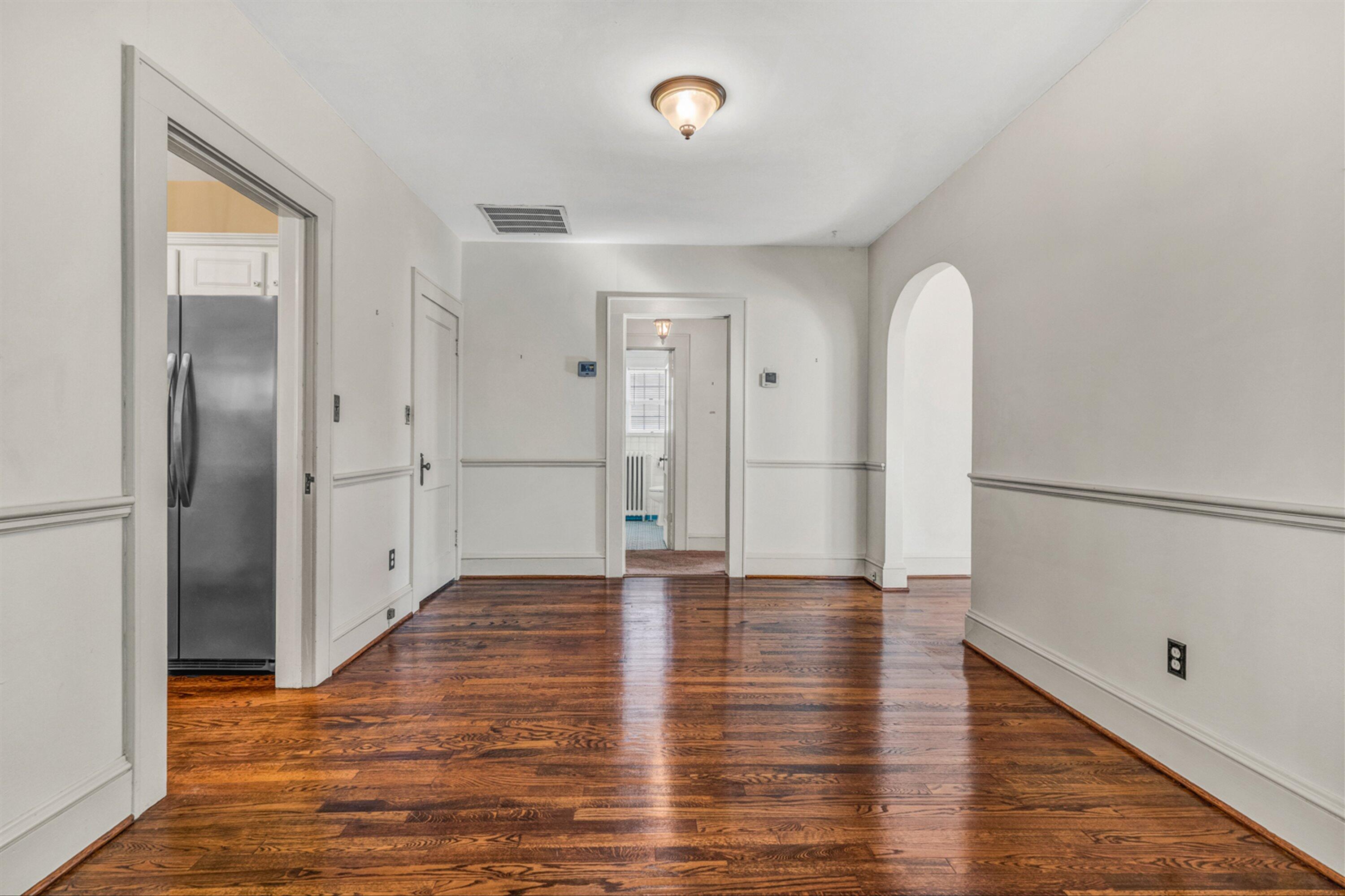 2509 Tillett Road Southwest Roanoke, VA 24015 - Photo 8 of 15 08-DSC1846