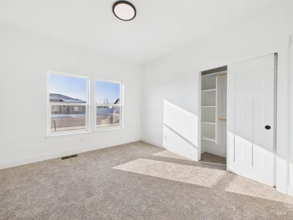 $369,000 | 1216 Bronze Drive, Rupert, ID 83350