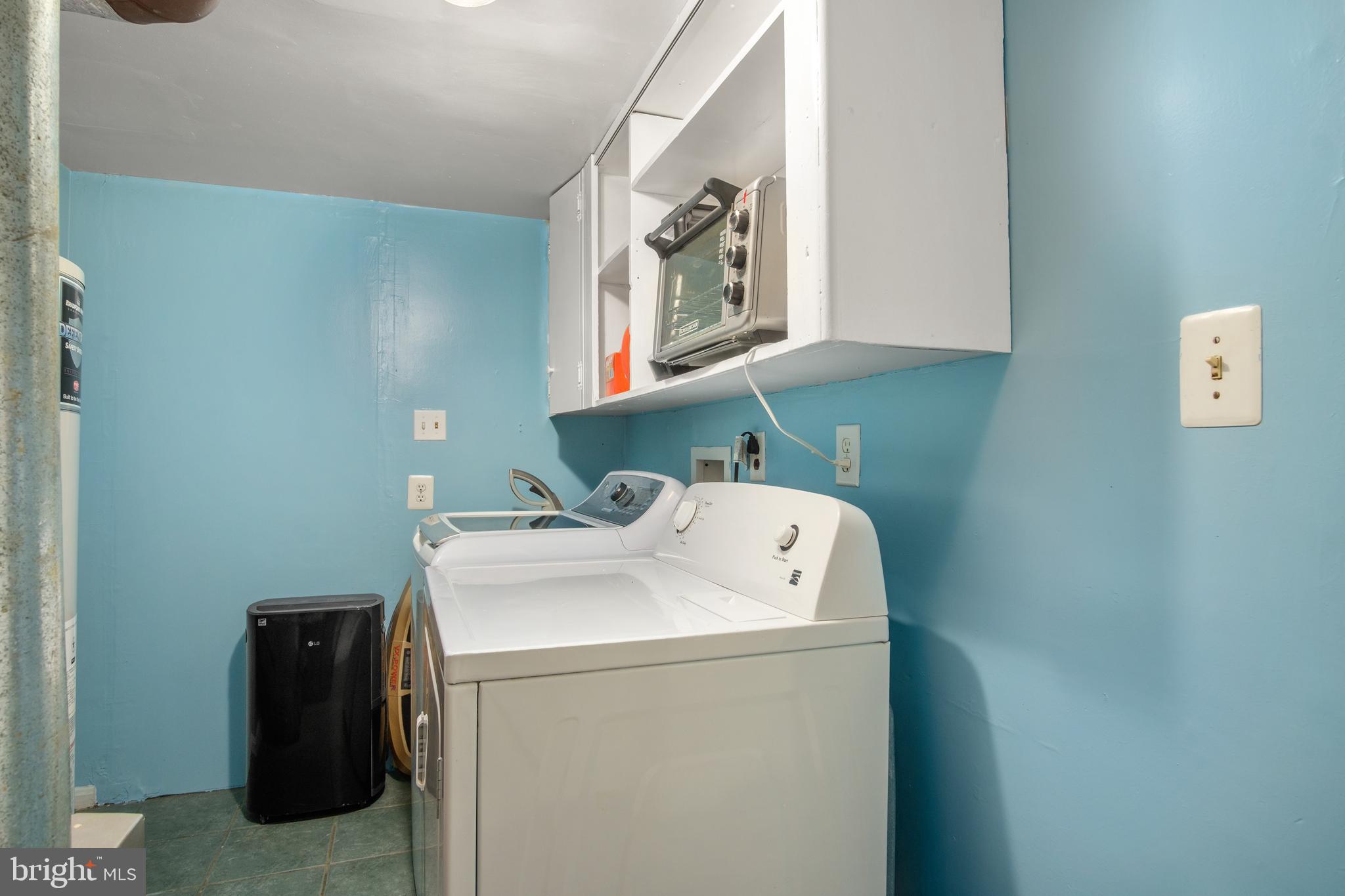 6606 Riggs Road Hyattsville, MD 20783 - Photo 16 of 37 laundry room