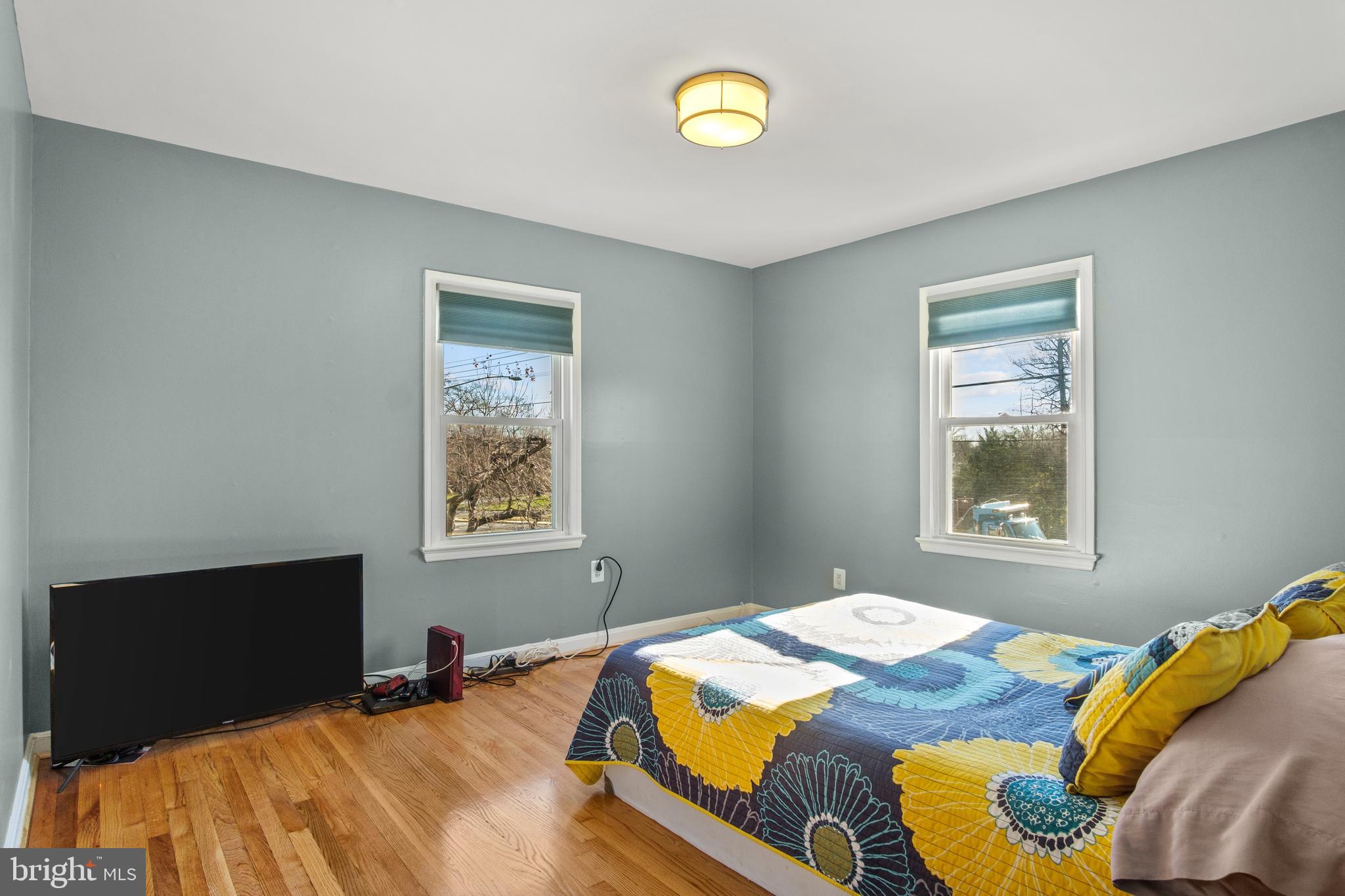 6606 Riggs Road Hyattsville, MD 20783 - Photo 26 of 37 bedroom 1