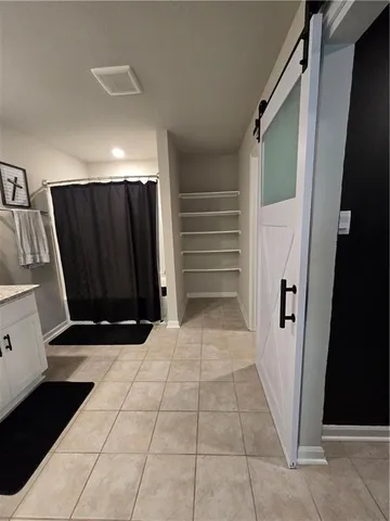 $299,900 | 8060 Olde Town Court, Alexandria, LA 71303