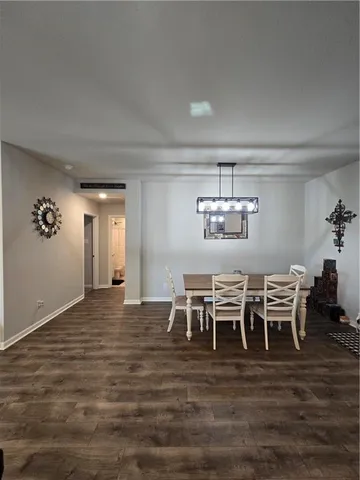 $299,900 | 8060 Olde Town Court, Alexandria, LA 71303