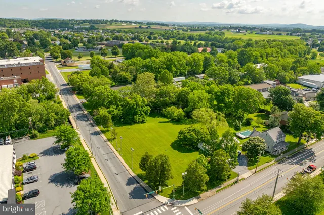 $849,000 | 601 East Main Street, Lititz, PA 17543