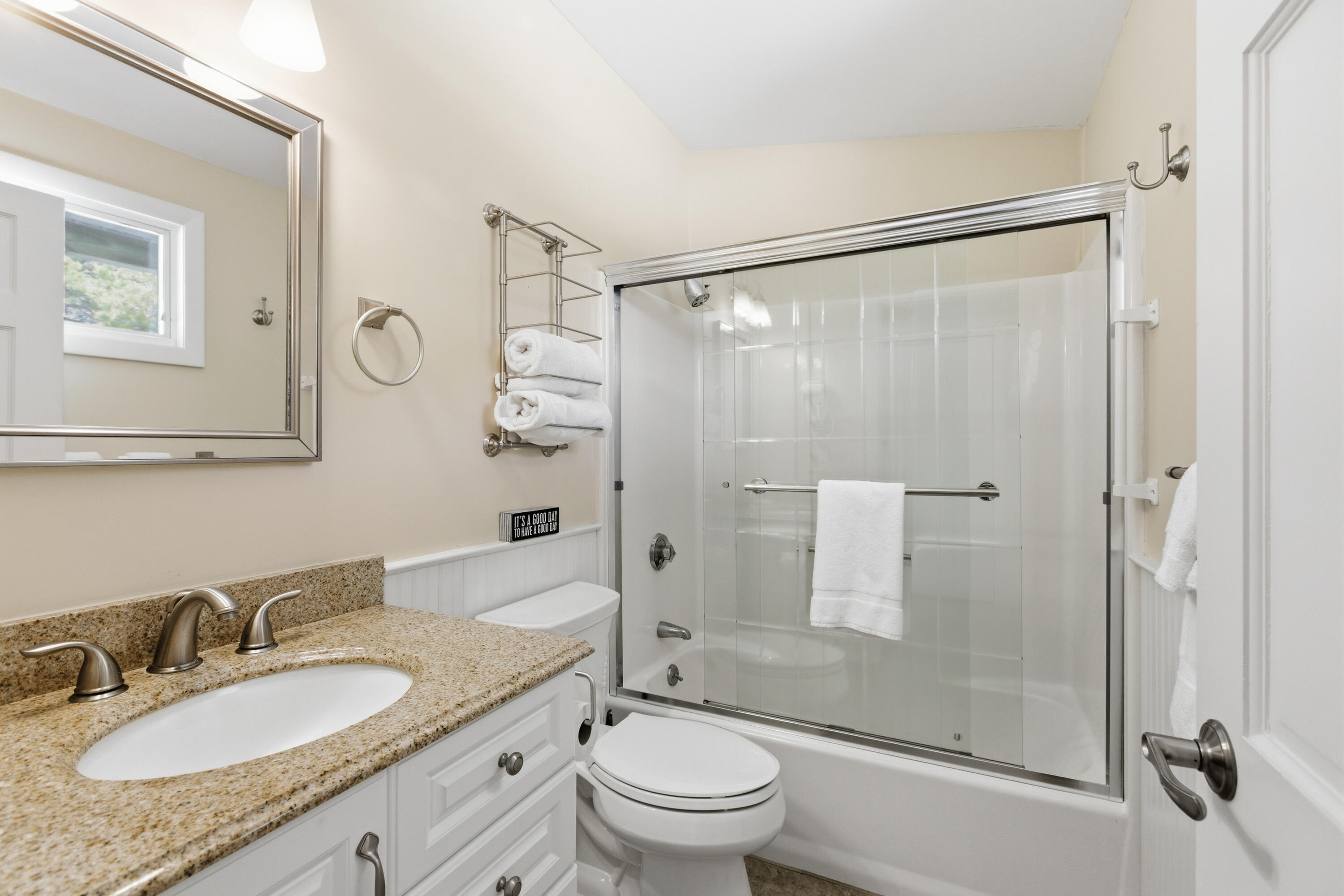 132 Shore Road, Unit 28 Truro, MA 02666 - Photo 12 of 25 132ShoreRd#28-17