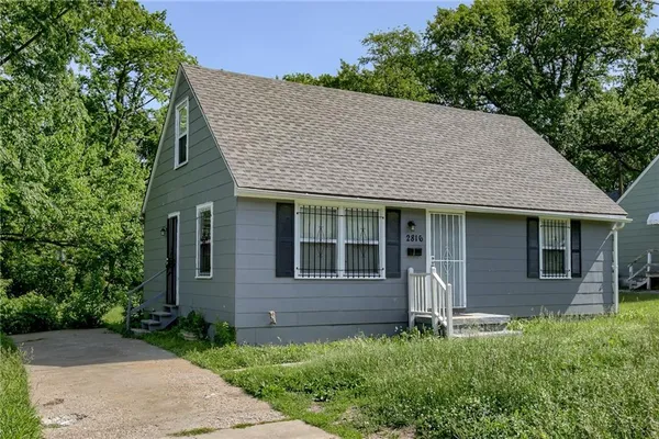 $139,900 | 2816 East 63rd Street, Kansas City, MO 64130