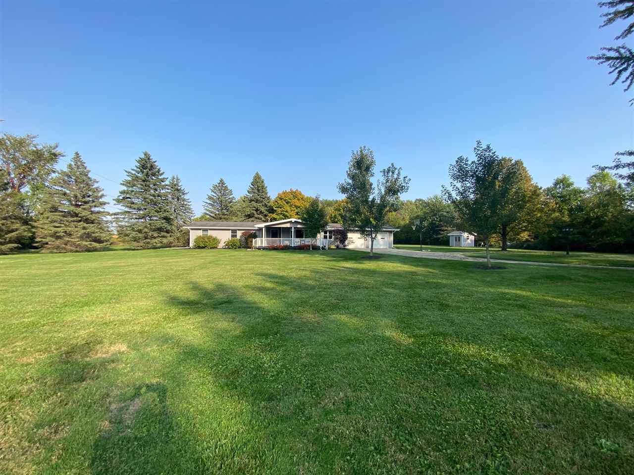 474 North Byron Road Lennon, MI 48449 - Photo 2 of 33 50024818-1.JPG