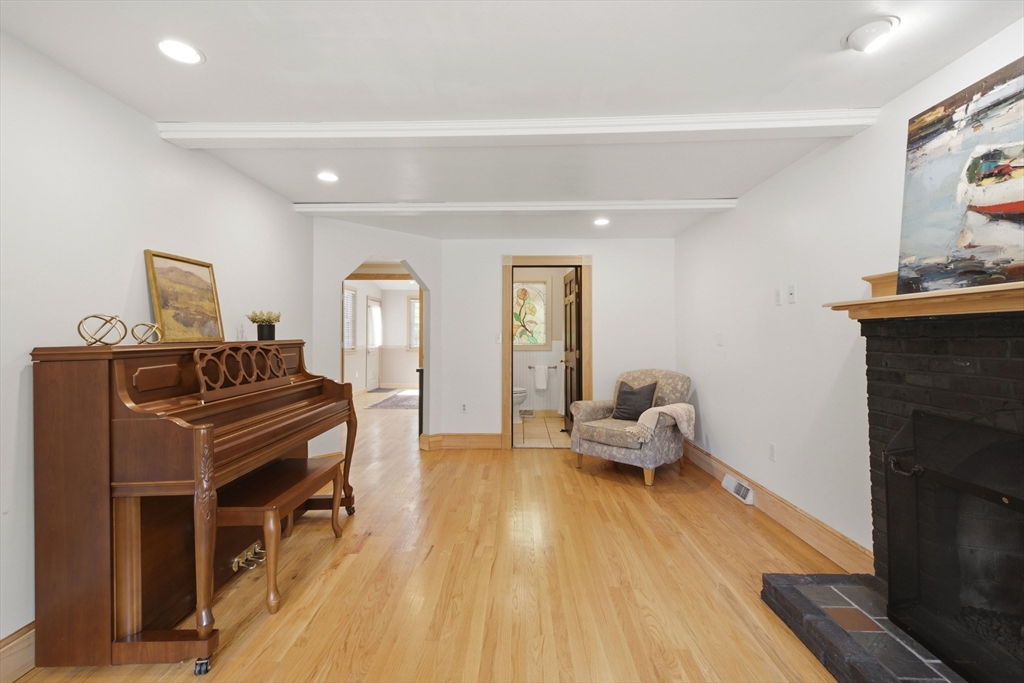 3 Drone Road Walpole, MA 02081 - Photo 15 of 37