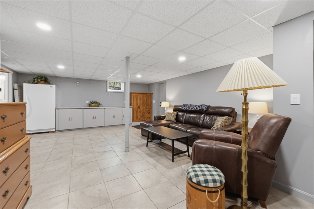 459 North Street Georgetown, MA 01833 - Photo 33 of 41