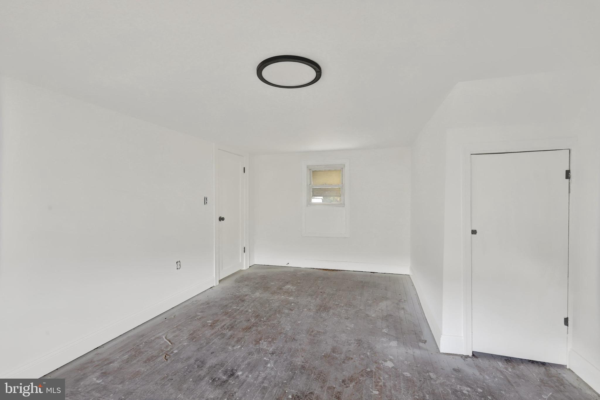 664 South Breezewood Road Breezewood, PA 15533 - Photo 20 of 24 a view of room with window