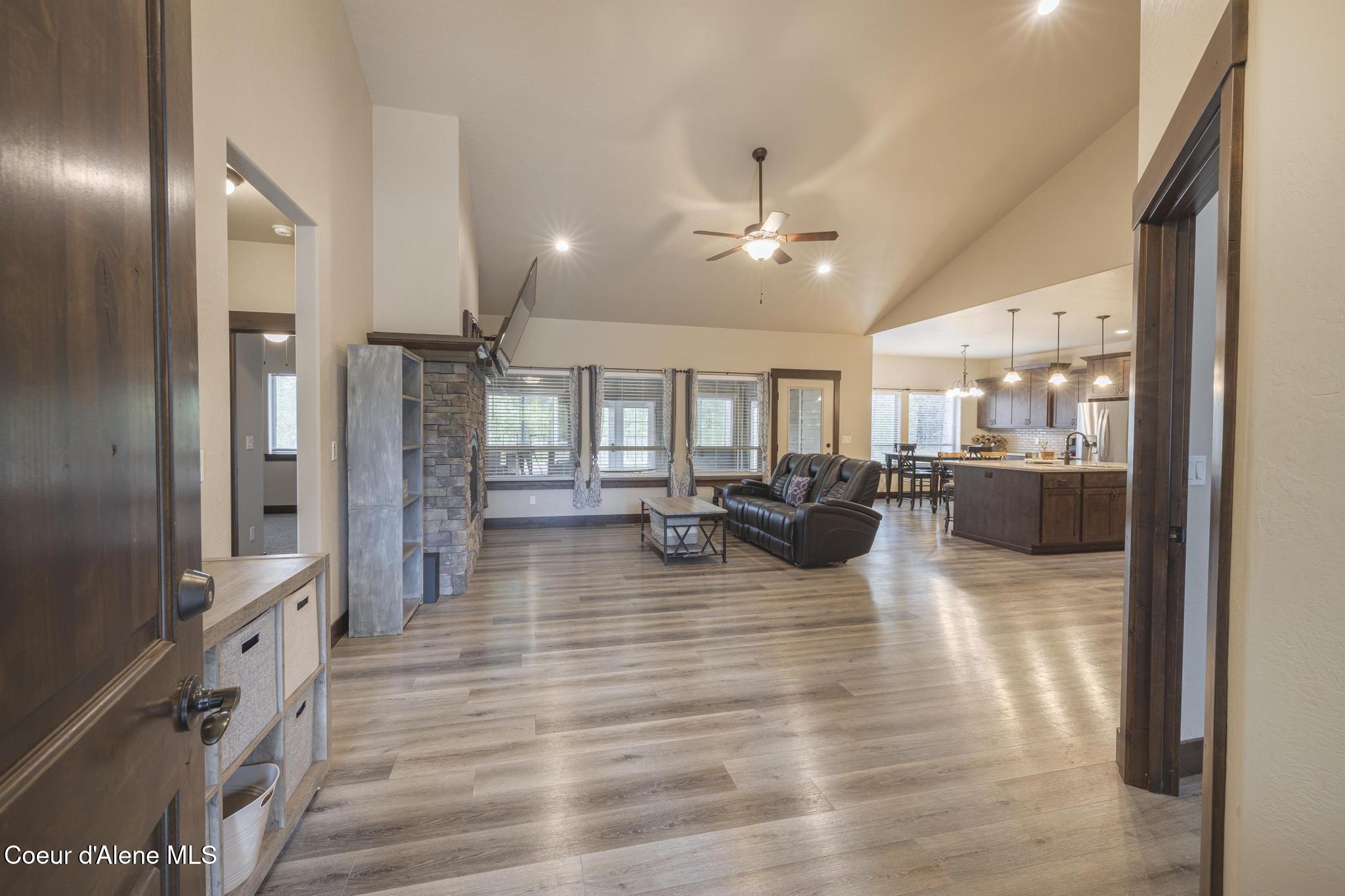 23378 North Prominence Road Rathdrum, ID 83858 - Photo 14 of 40 19