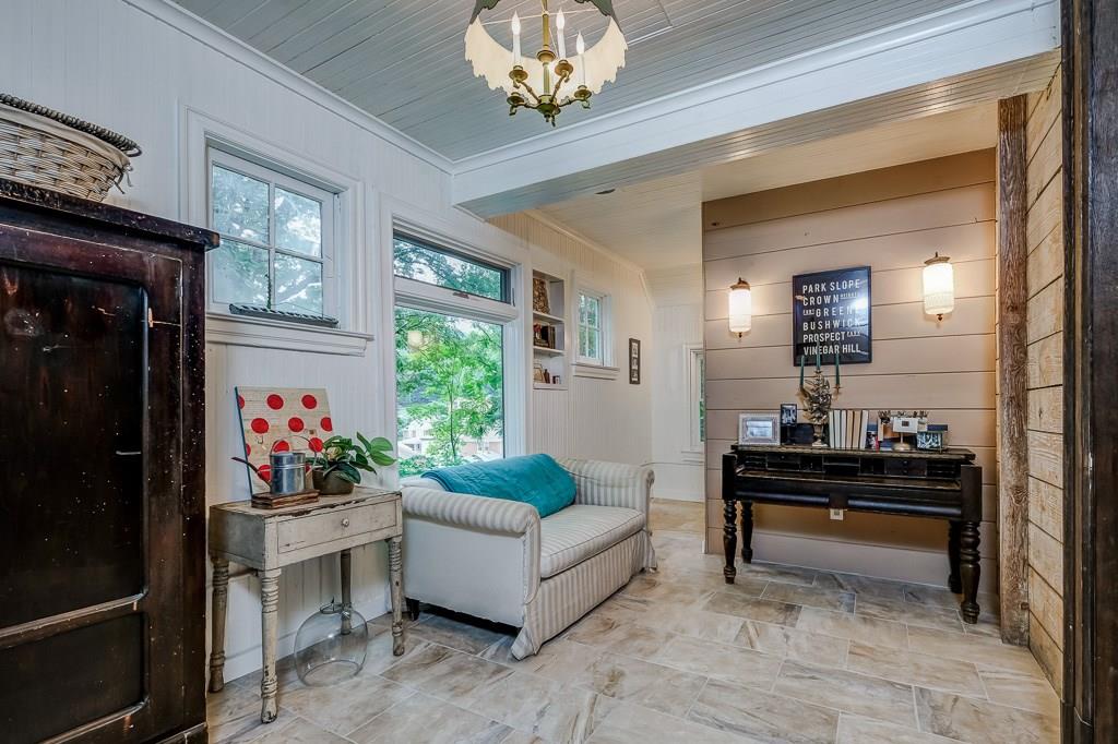 1540 Evergreen Road Pittsburgh, PA 15209 - Photo 25 of 25 carriage house den