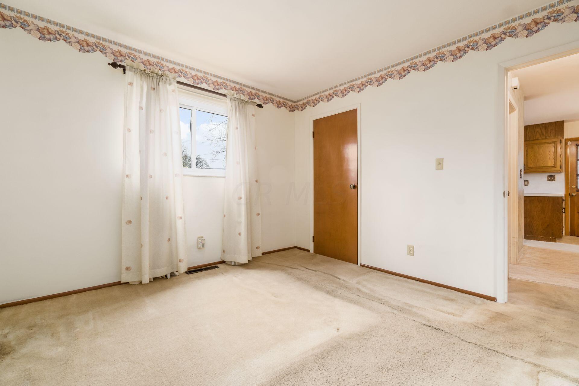 1866 Fleming Road Columbus, OH 43232 - Photo 21 of 37 026_S - 1866 Fleming Rd - 074