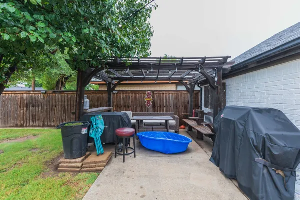 $285,000 | 1607 North Mary-Ellen Street, Pampa, TX 79065