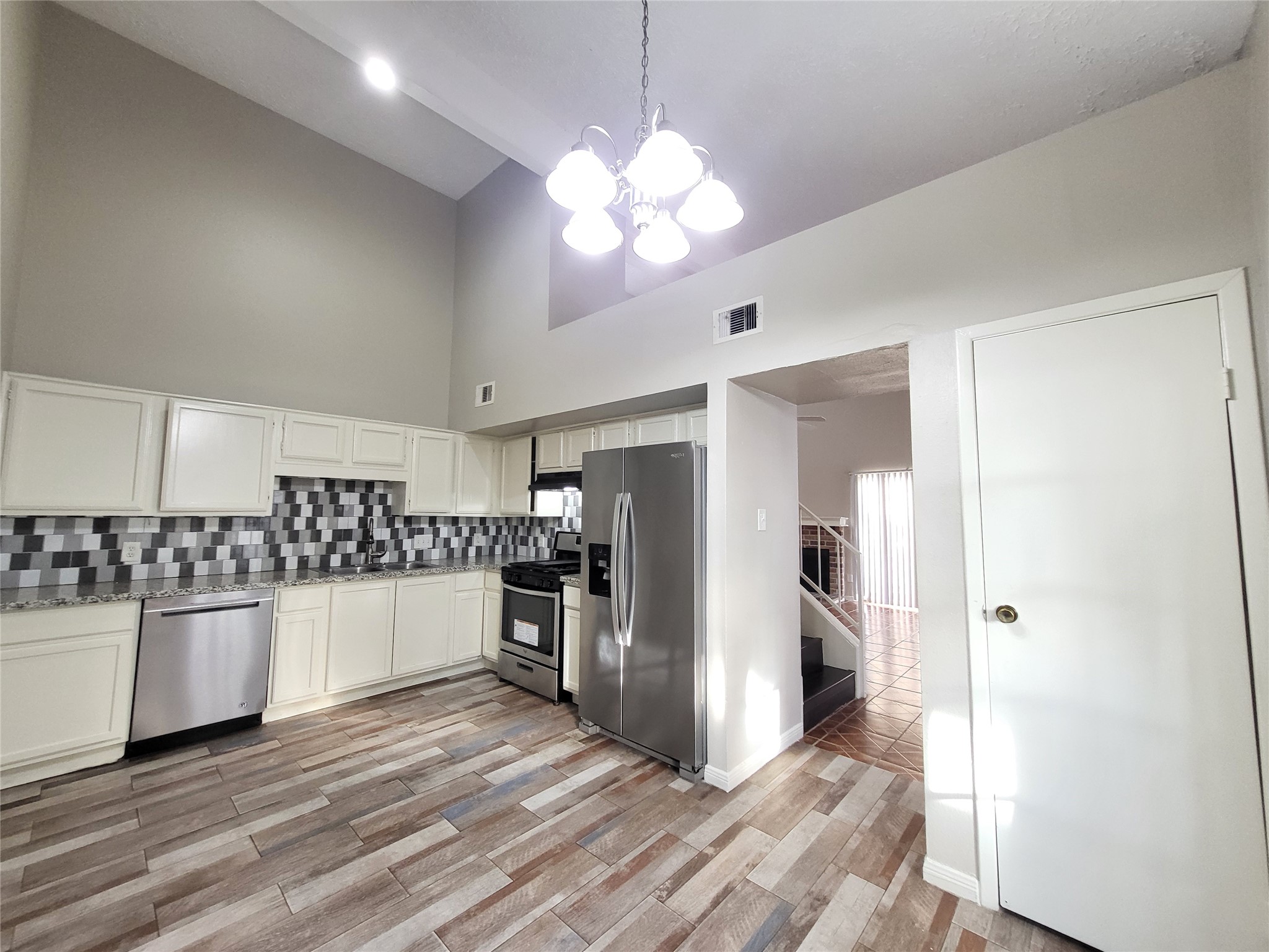 11842 Spring Grove Drive Houston, TX 77099 - Photo 12 of 50