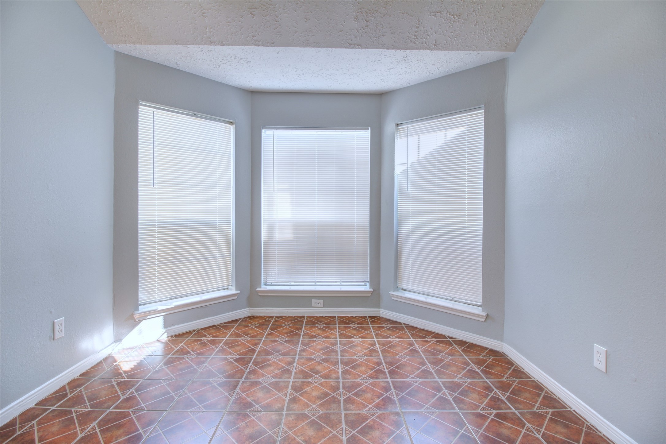 11842 Spring Grove Drive Houston, TX 77099 - Photo 14 of 50