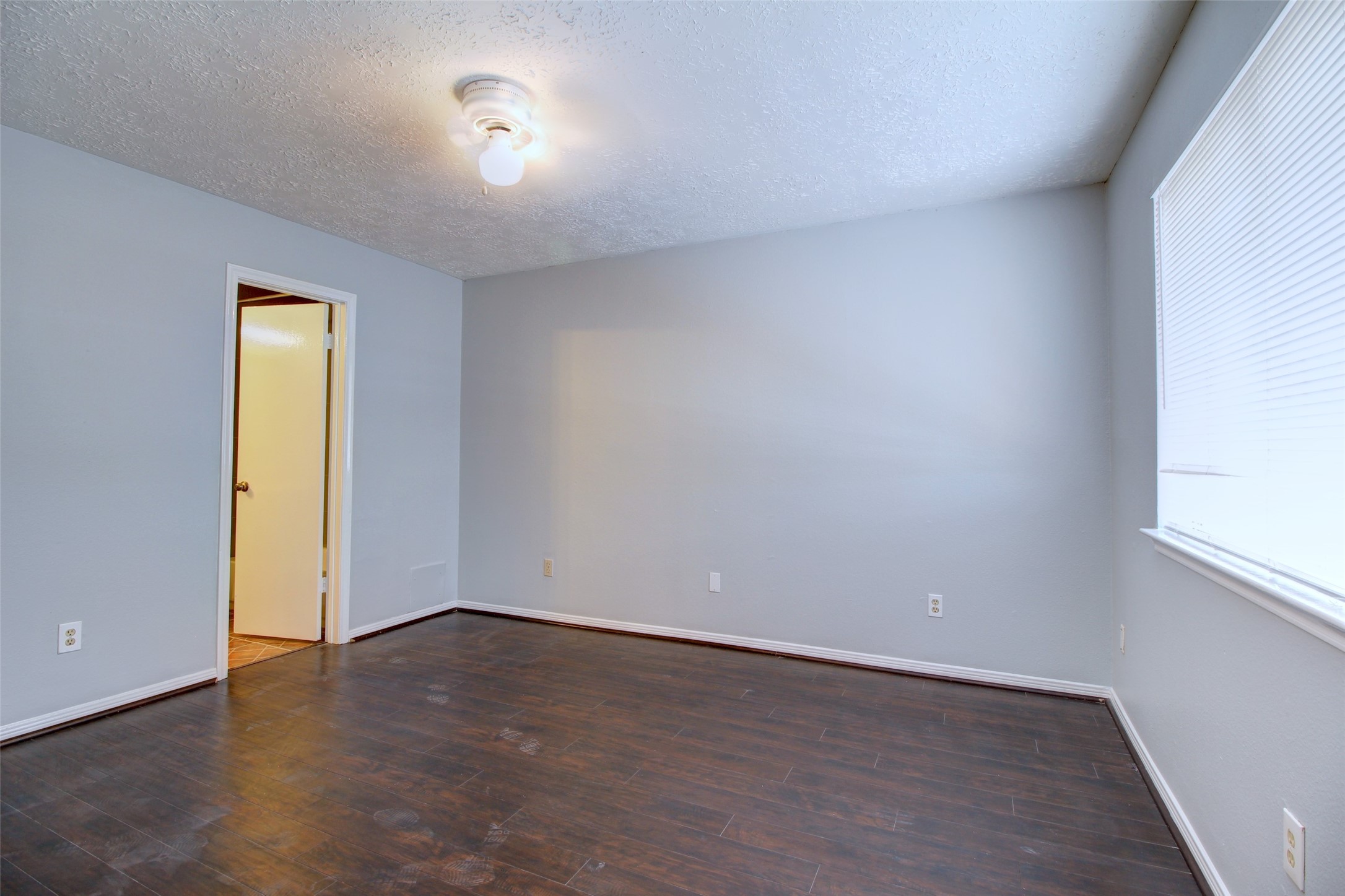 11842 Spring Grove Drive Houston, TX 77099 - Photo 22 of 50