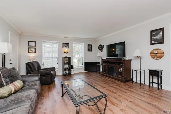 $135,000 | 1755 College Drive, Unit 219, Baton Rouge, LA 70808