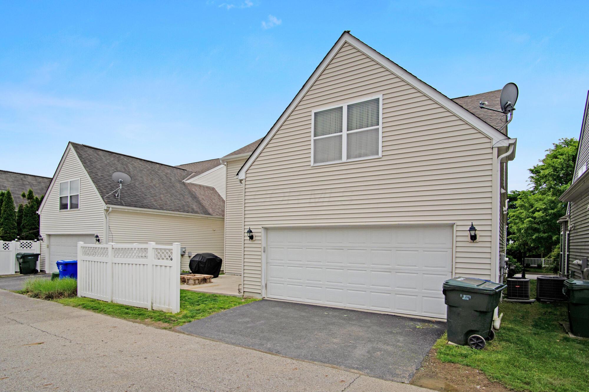 6170 Benon Road Westerville, OH 43081 - Photo 5 of 29