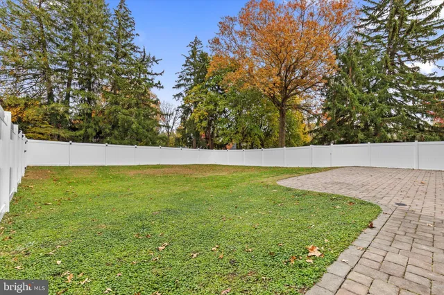 $425,000 | 1605 Colonial Road, Harrisburg, PA 17112