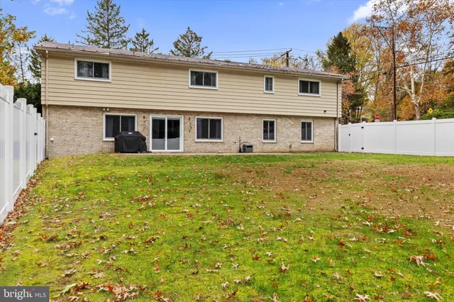 $425,000 | 1605 Colonial Road, Harrisburg, PA 17112