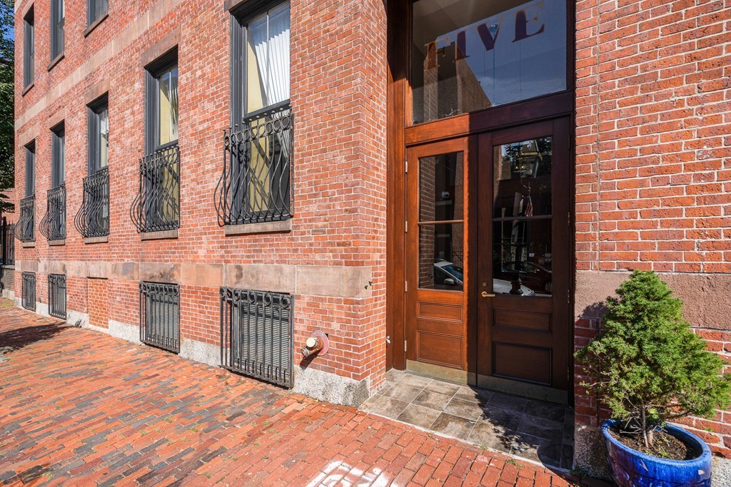 5 Appleton Street, Unit 3D Boston, MA 02116 - Photo 20 of 21