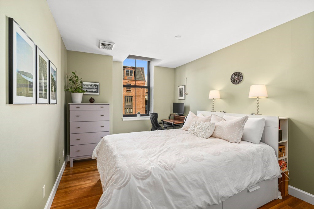 5 Appleton Street, Unit 3D Boston, MA 02116 - Photo 7 of 21