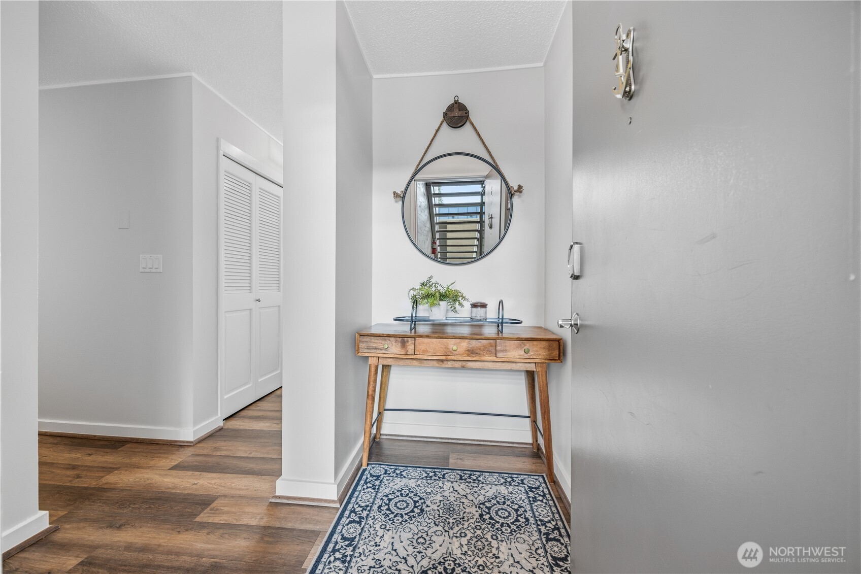 301 South 3rd Street, Unit 3 Chelan, WA 98816 - Photo 6 of 29