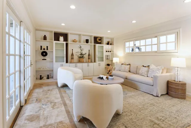 $2,950,000 | 619 Bonair Way, La Jolla, CA 92037