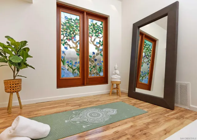 $2,950,000 | 619 Bonair Way, La Jolla, CA 92037