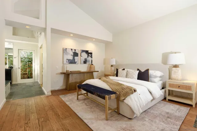 $2,950,000 | 619 Bonair Way, La Jolla, CA 92037