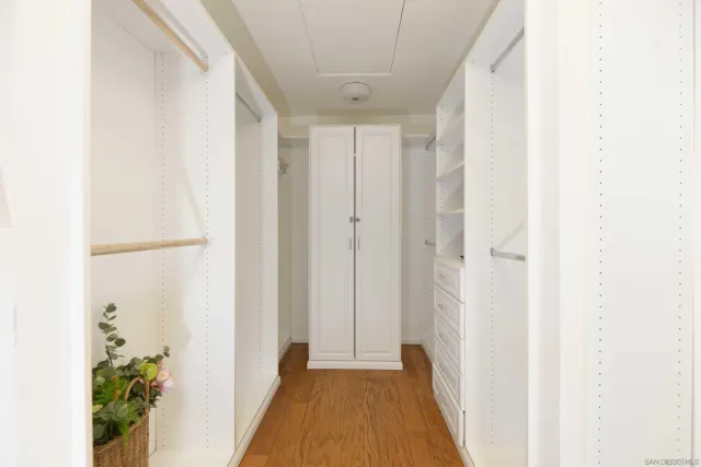 $2,950,000 | 619 Bonair Way, La Jolla, CA 92037