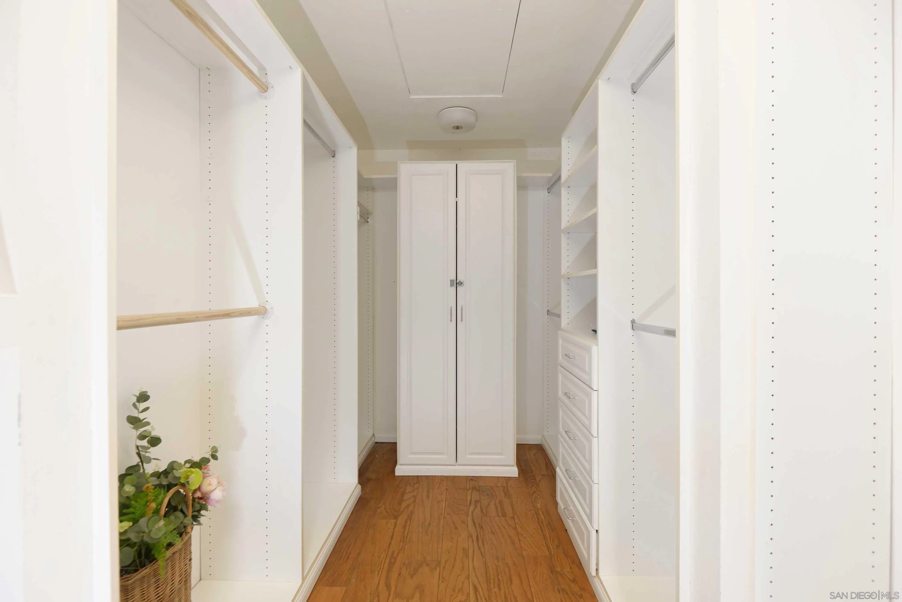 619 Bonair Way La Jolla, CA 92037 - Photo 22 of 44