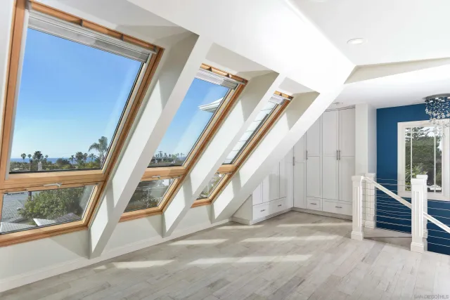 $2,950,000 | 619 Bonair Way, La Jolla, CA 92037