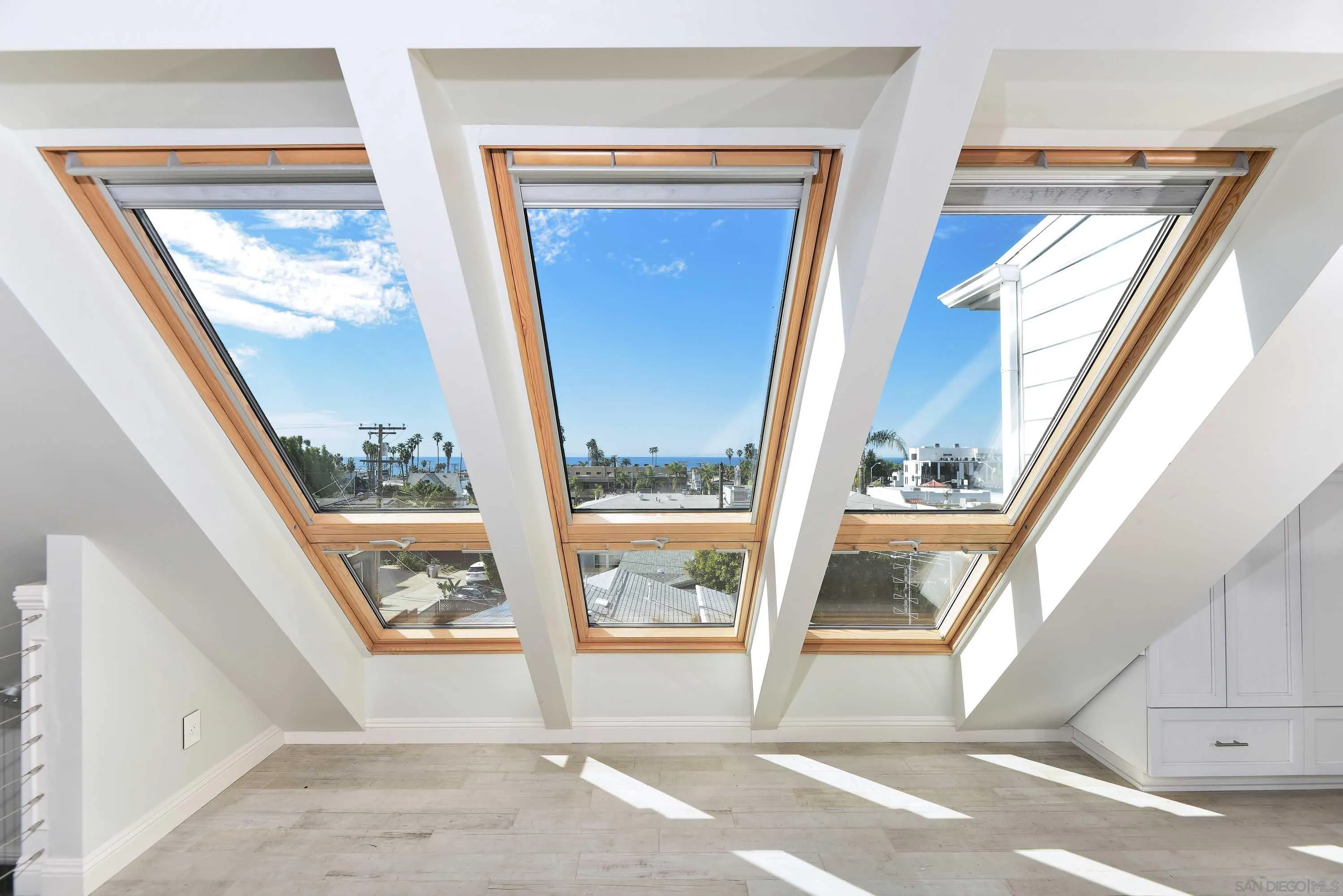 619 Bonair Way La Jolla, CA 92037 - Photo 37 of 44