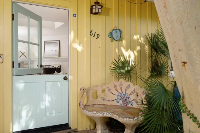 $2,950,000 | 619 Bonair Way, La Jolla, CA 92037