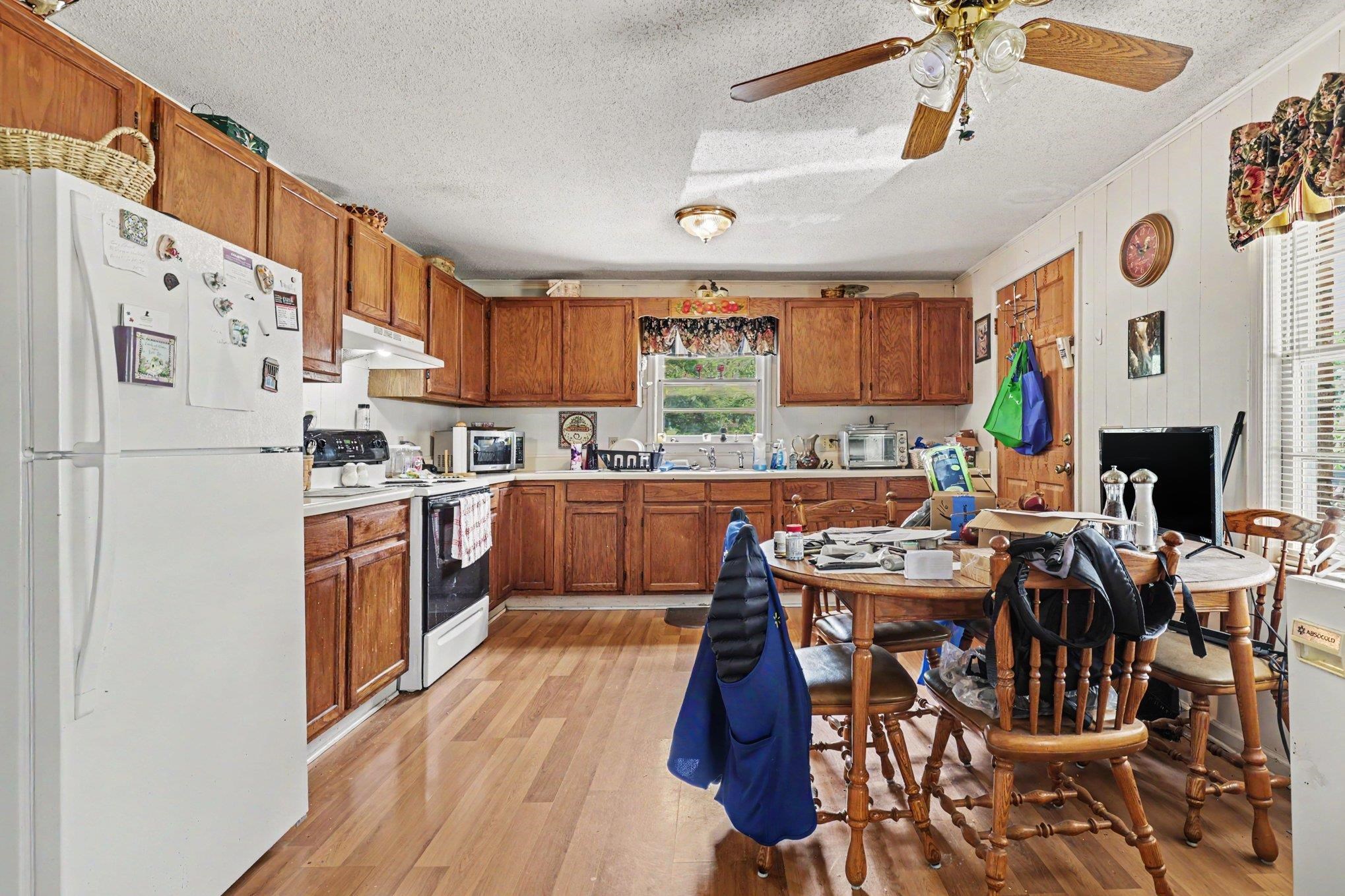 520 Boundary Avenue Murrells Inlet, SC 29576 - Photo 28 of 39 Gallery Image 28