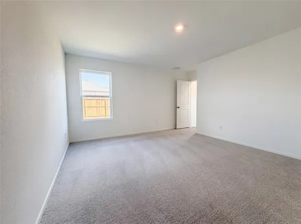 $250,000 | 200 Bennett Street, Angleton, TX 77515