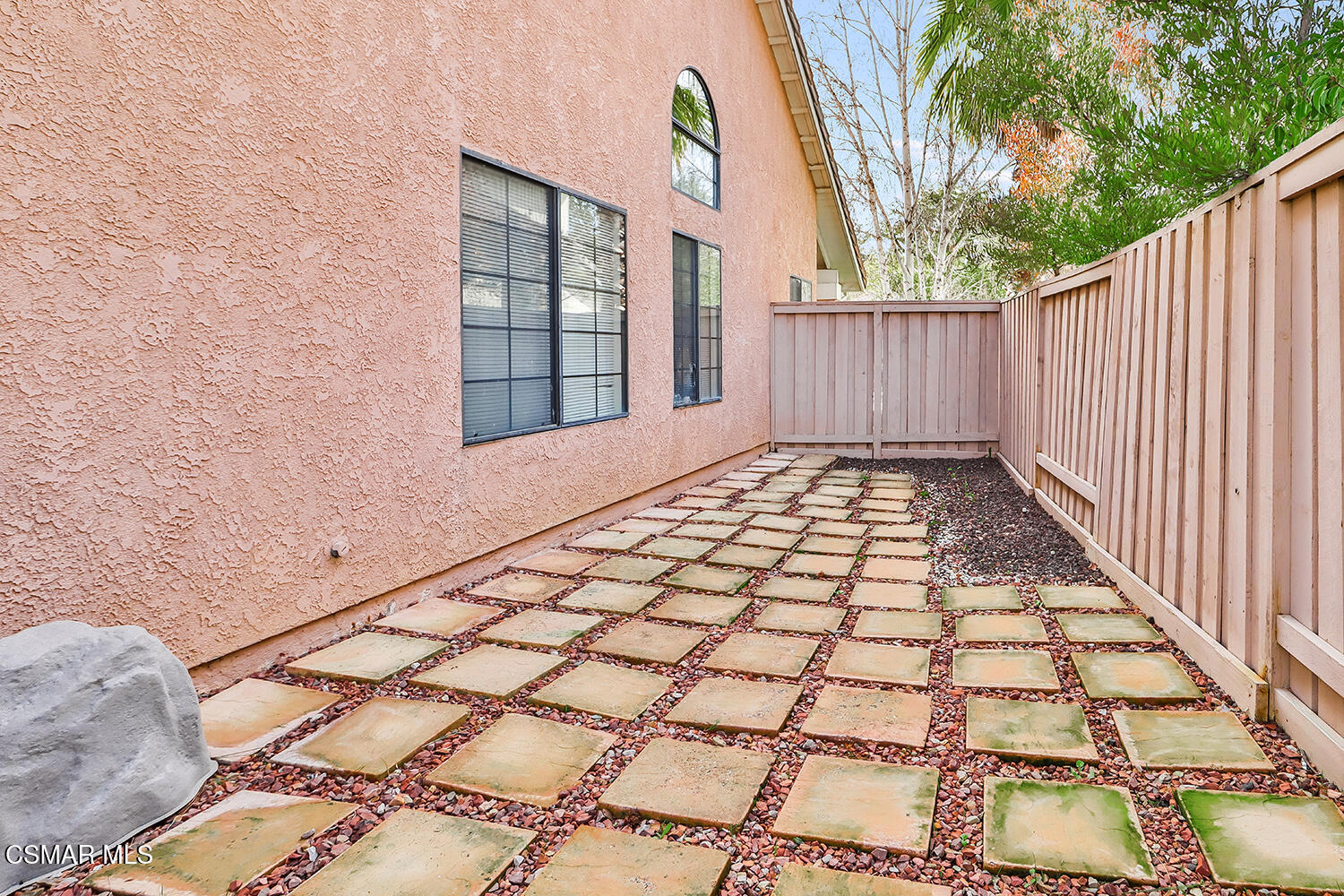 26914 Deerweed Trail Calabasas, CA 91301 - Photo 22 of 37 a view of a backyard