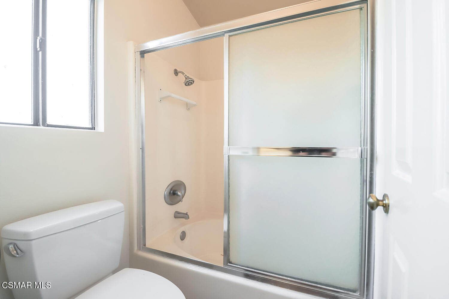 26914 Deerweed Trail Calabasas, CA 91301 - Photo 30 of 37 Master shower / tub