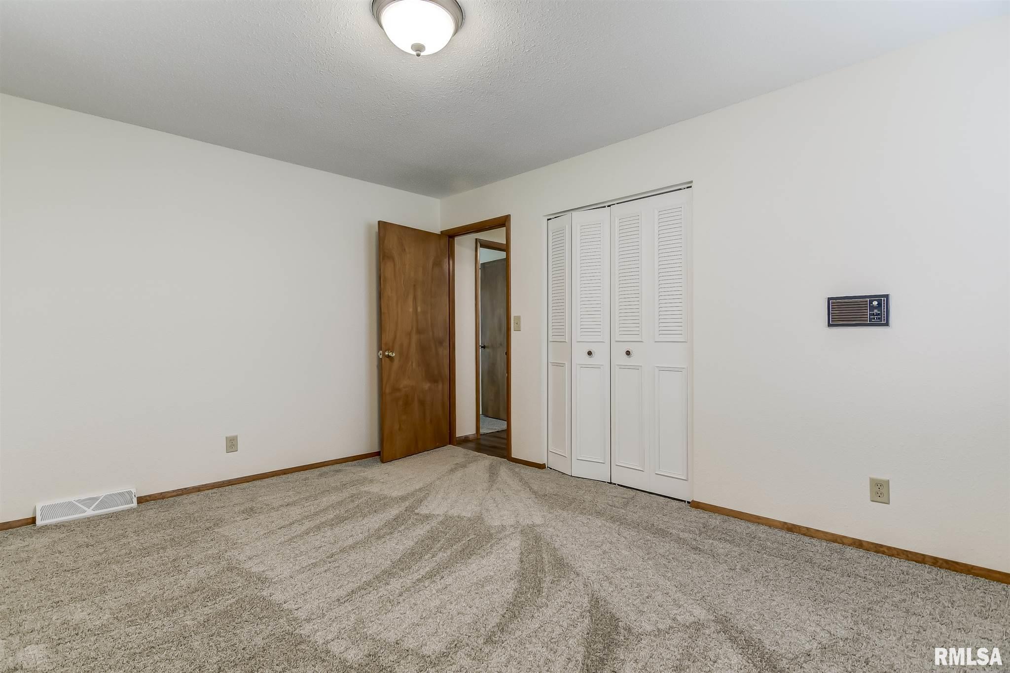 2939 County Road 4 1/2 East Springfield, IL 62707 - Photo 28 of 39 Gallery Image 28