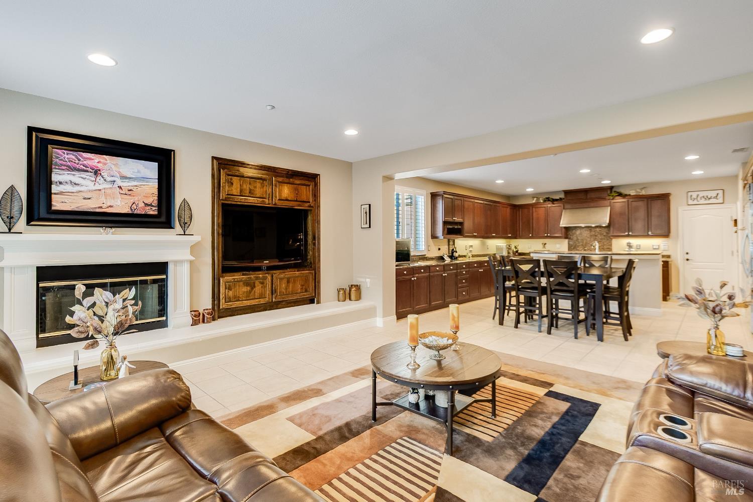 5325 Carole Ridge Court Fairfield, CA 94534 - Photo 25 of 75 a living room with furniture and a flat screen tv