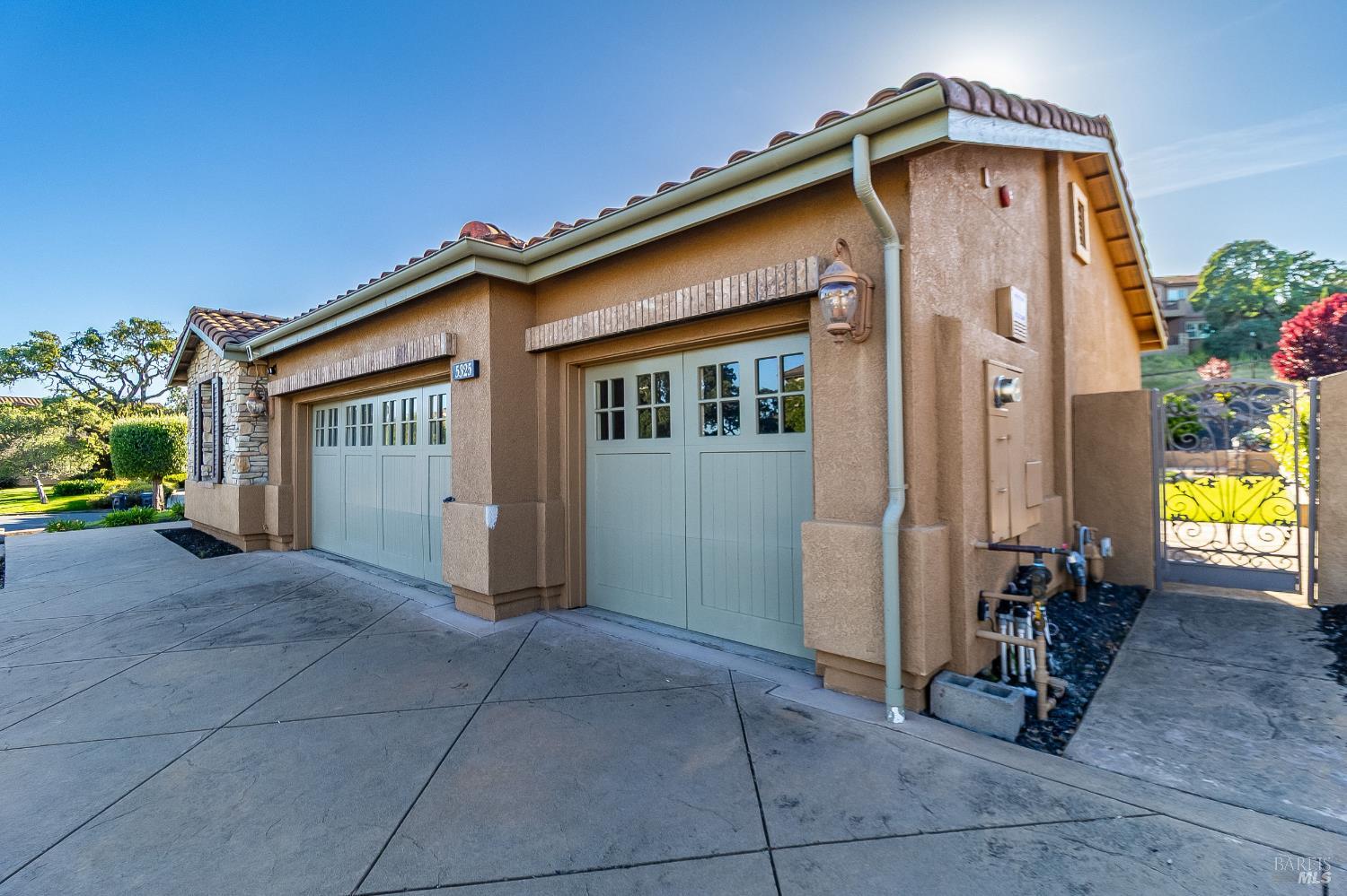 5325 Carole Ridge Court Fairfield, CA 94534 - Photo 6 of 86